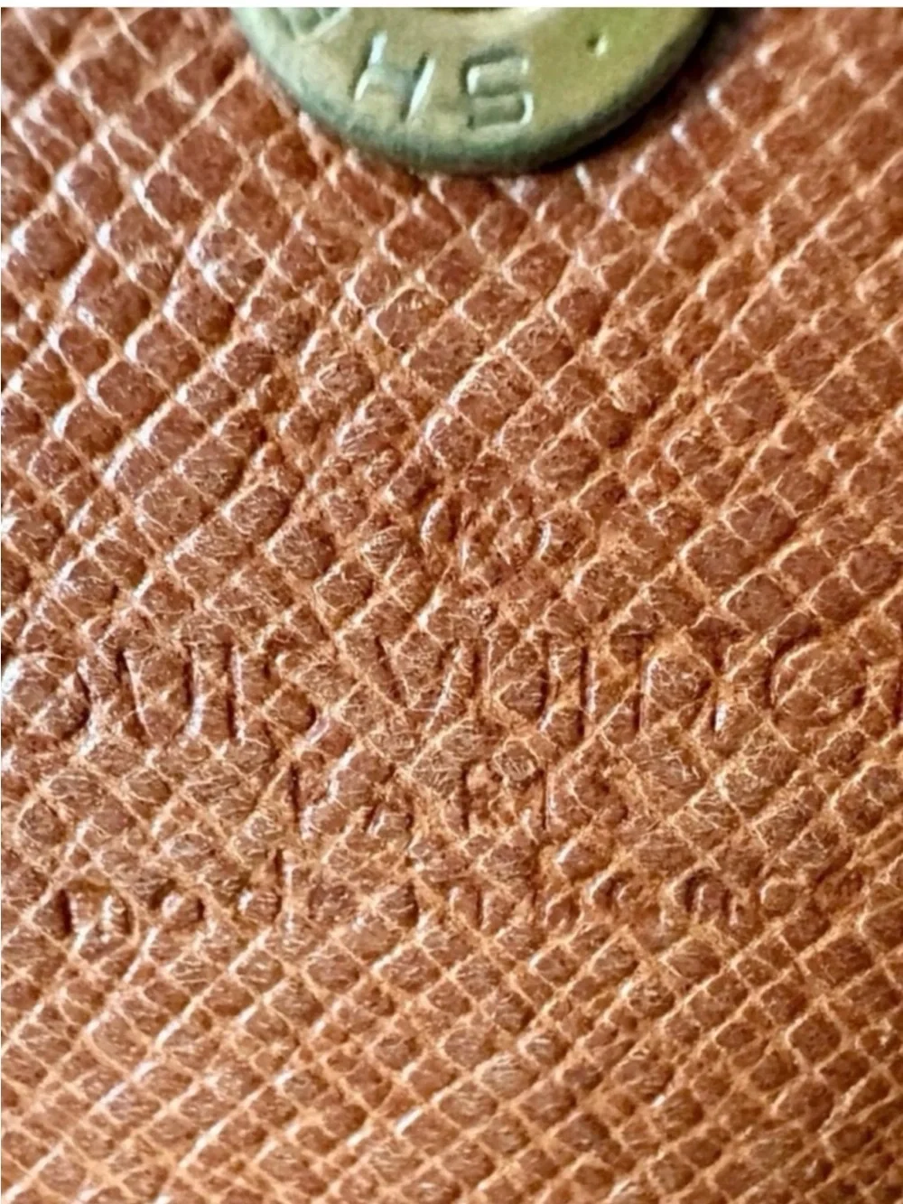 Louis Vuitton Authenticated-Long Wallet-COA-“80s Vintage Box+Dust bag